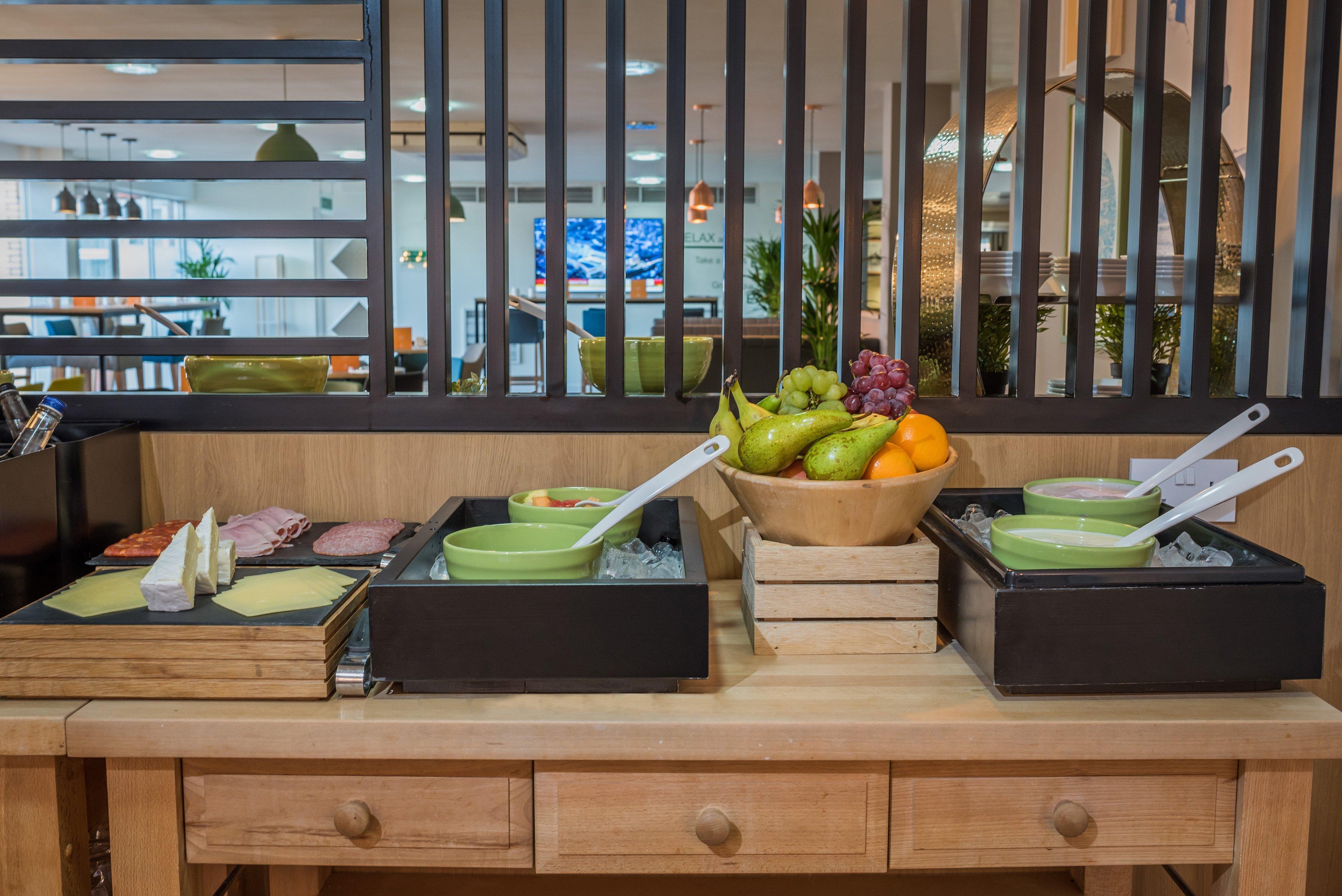 Holiday Inn Manchester West By Ihg Salford  Exterior foto