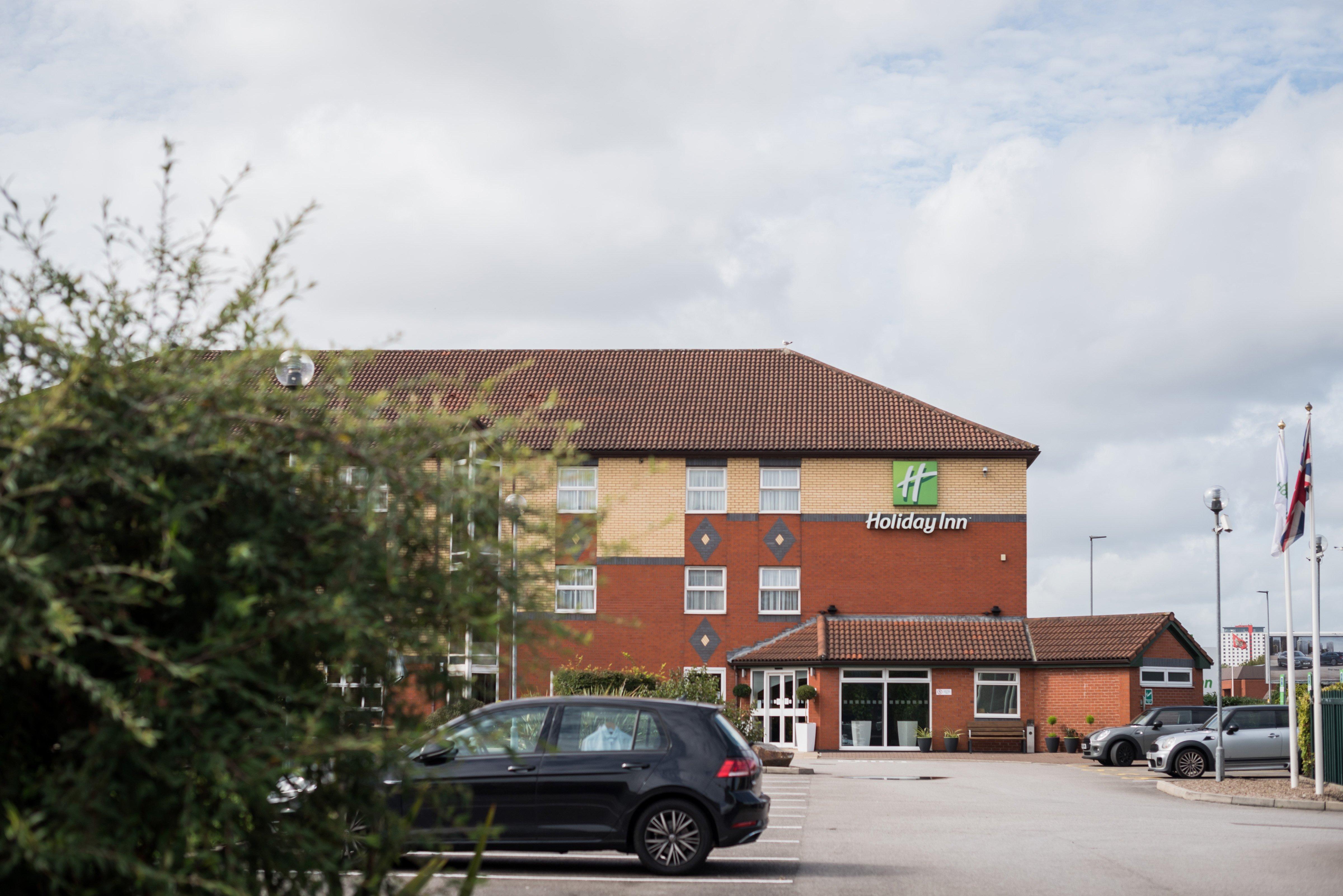 Holiday Inn Manchester West By Ihg Salford  Exterior foto